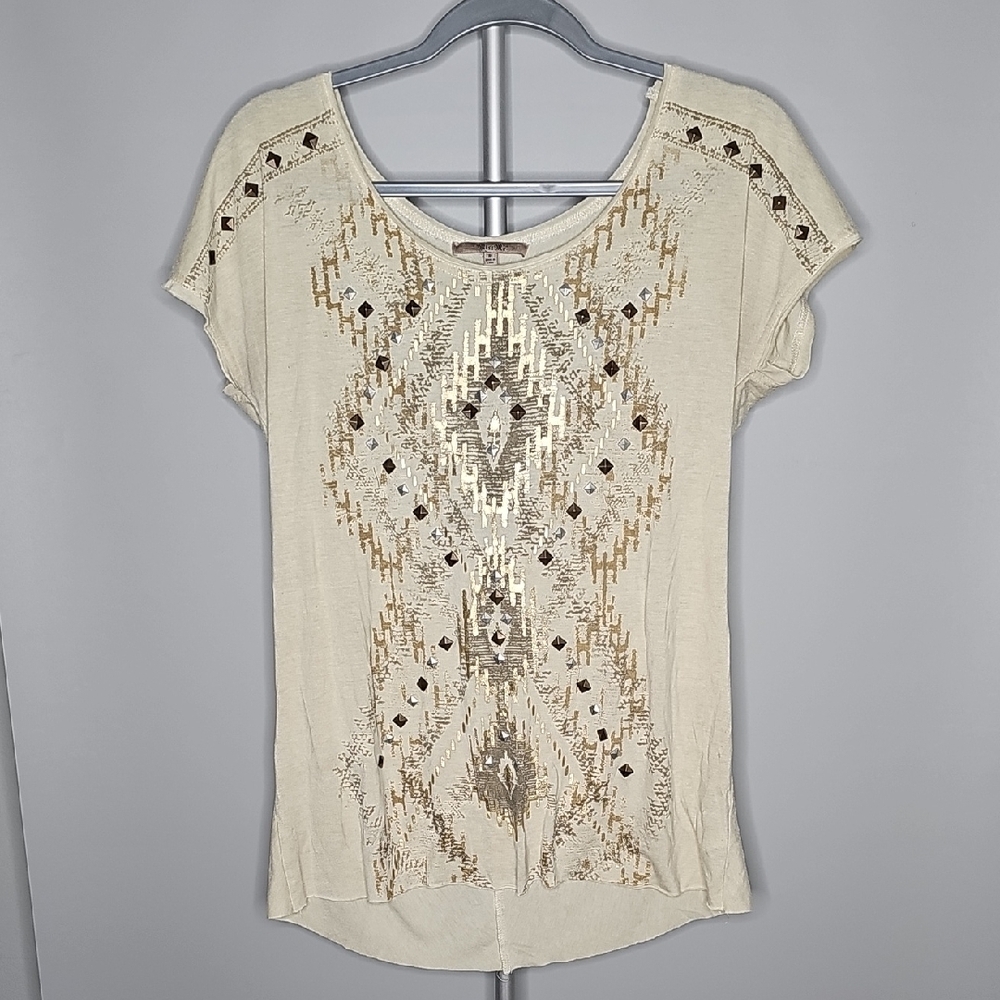 Miss Me Cream Graphic Embellished Short Sleeve Top